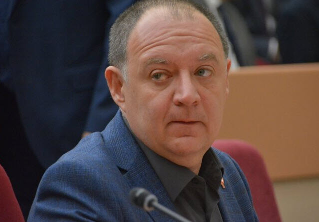 Денис Буланов: «Наши дети заслуживают качественного образования и здоровой атмосферы в школах»
