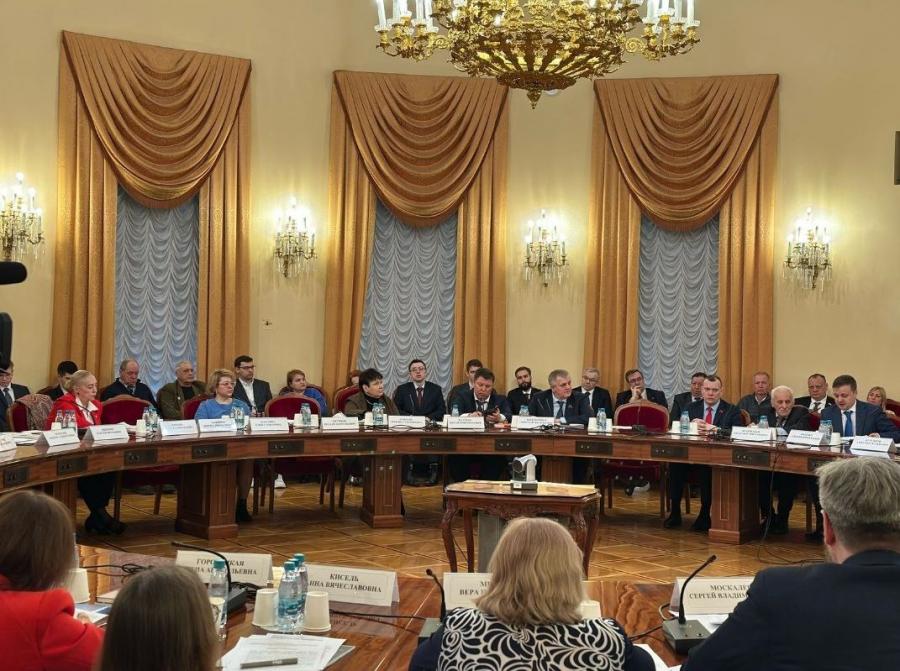 М.Н. Матвеев: «КПРФ на круглом столе выступила за сохранение поселковых органов власти»