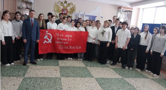 Знамя Победы  в каждую школу!
