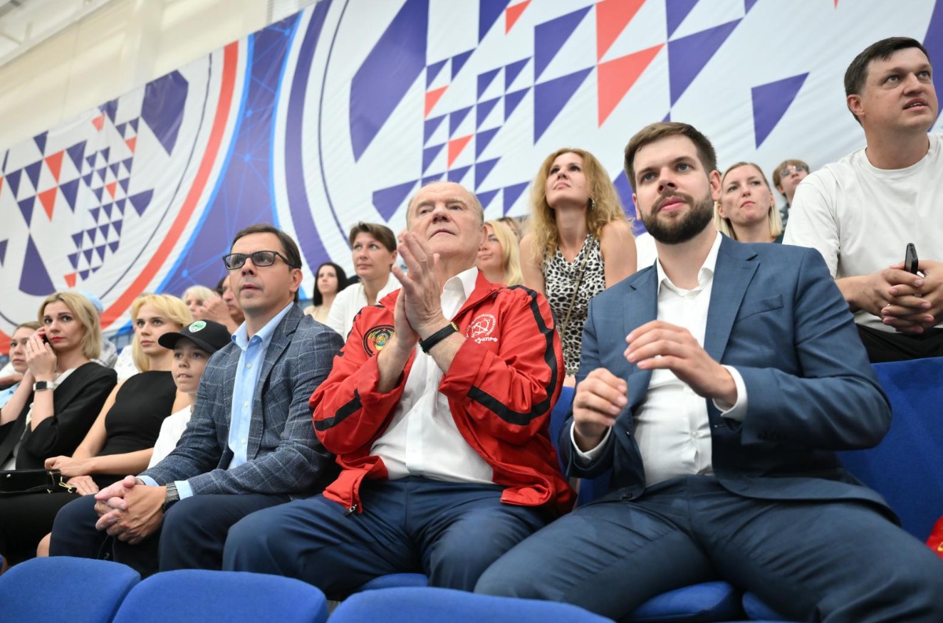 Г.А. Зюганов: Сражения лучше вести на спортивном поле