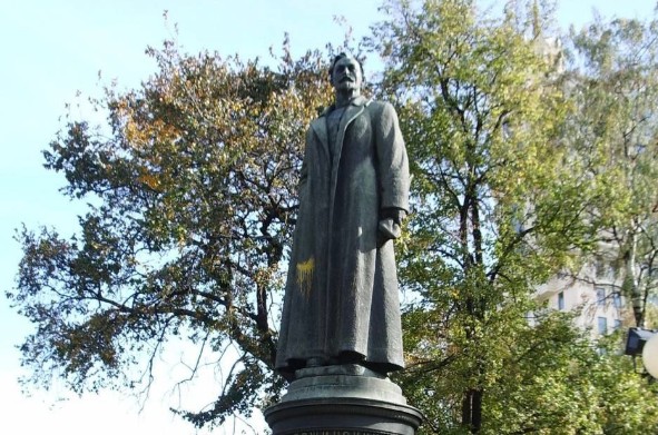 Москва. Народная приемная КПРФ. С.П. Обухов: КПРФ предложила восстановить историческую справедливость в отношении Феликса Дзержинского